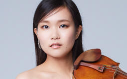 Ayana Tsuji